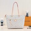69305a55f09edb6de4c4fa31 Authentic Louis Vuitton M42267 Multifunctional Monogram Canvas Shoulder Bag, Available in Large and Small Sizes, Soft Flat Handle, Zippered Compartment