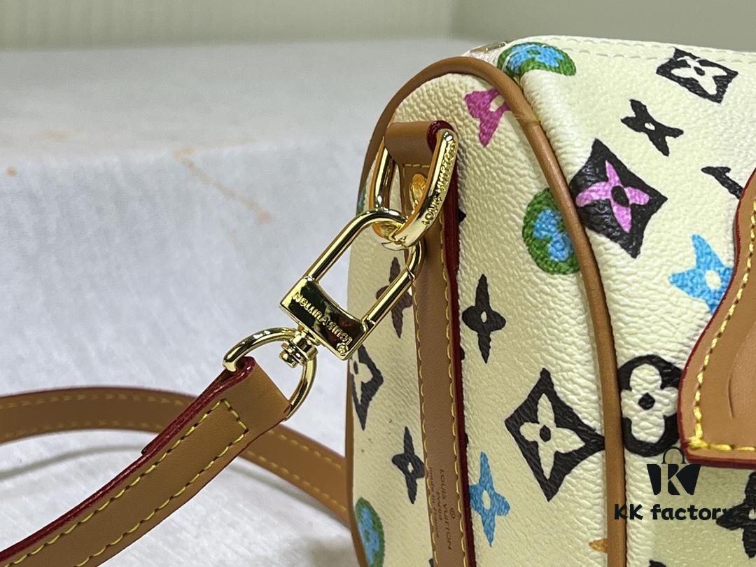 69305a92f09edb6de4c4fa8b M24849 White Color Black Color Pillow Bag