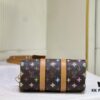69305a94f09edb6de4c4fa90 M24849 White Color Black Color Pillow Bag