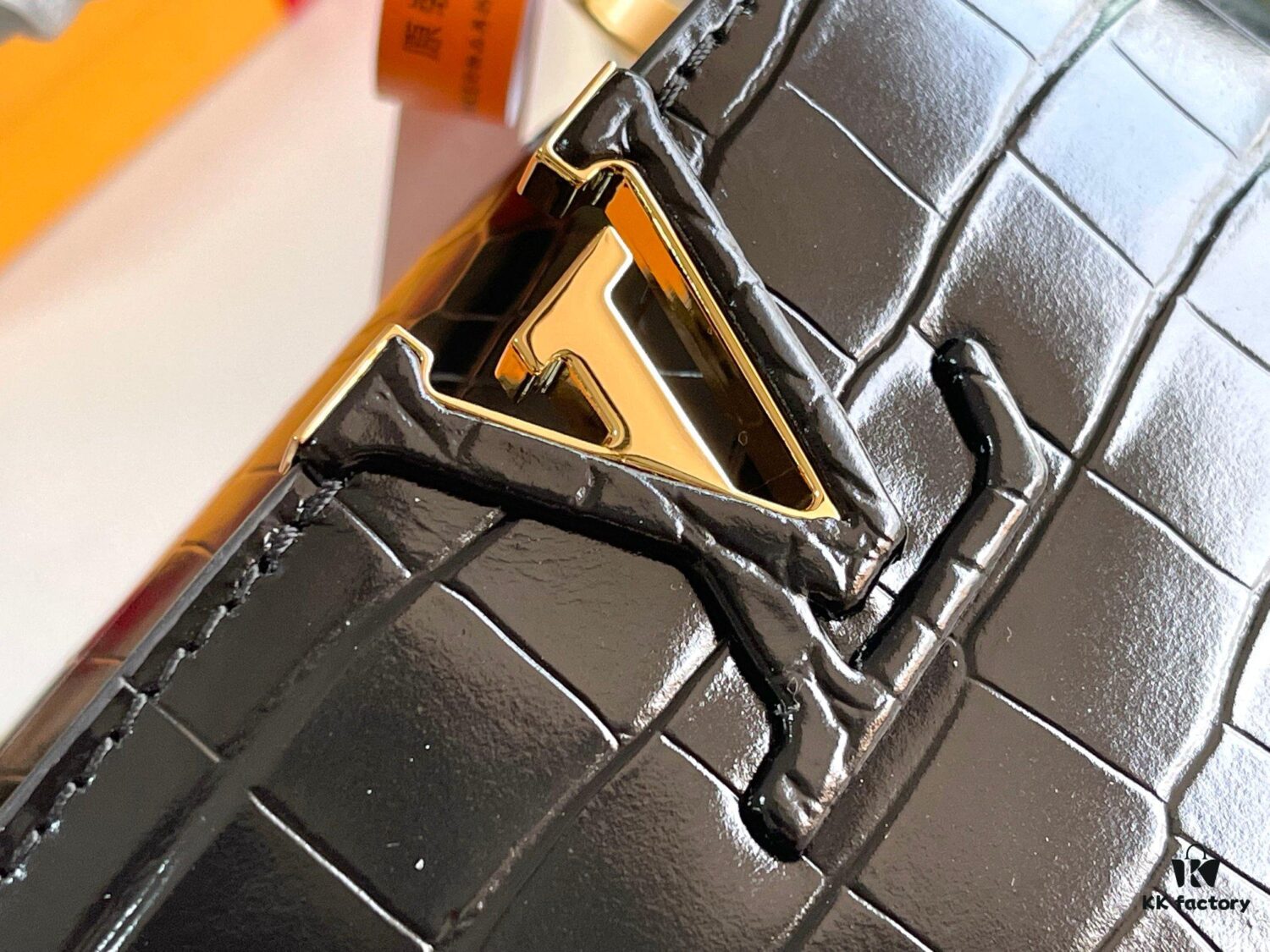 69305a9cf09edb6de4c4fa9b Supreme Quality Full Packaging 【Premium Original Leather M22203💋 N93429 Black Shiny Crocodile-Texture Gold Clasp】