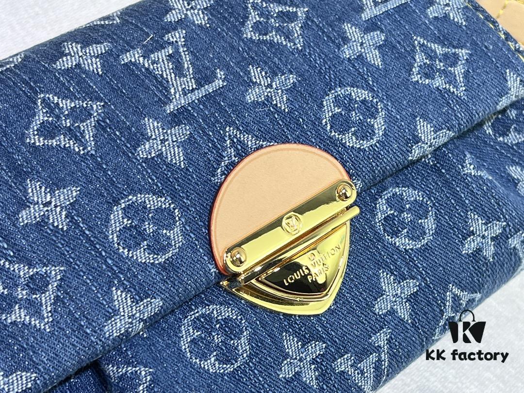 69305ab5f09edb6de4c4fac5 M45859 Denim Favorite Handbag