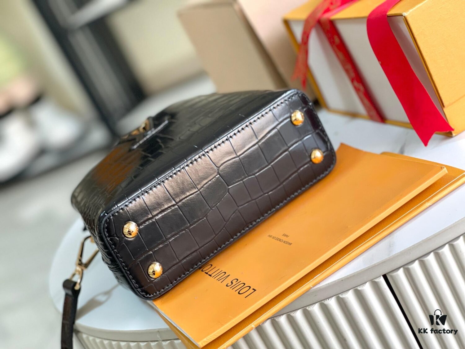 69305abaf09edb6de4c4faca Supreme Quality Full Packaging 【Premium Original Leather M22203💋 N93429 Black Shiny Crocodile-Texture Gold Clasp】