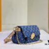 69305abdf09edb6de4c4fad2 M45859 Denim Favorite Handbag