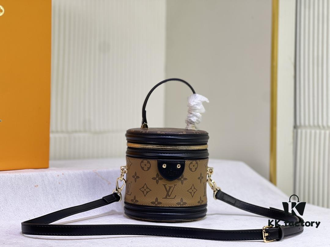 Upgraded Original [Exclusive Real Photo M82952 Monogram Yellow Flower] This Nano Cannes Handbag features a cylindrical silhouette crafted from Monogram canvas, harmoniously echoing the design of a makeup case.
