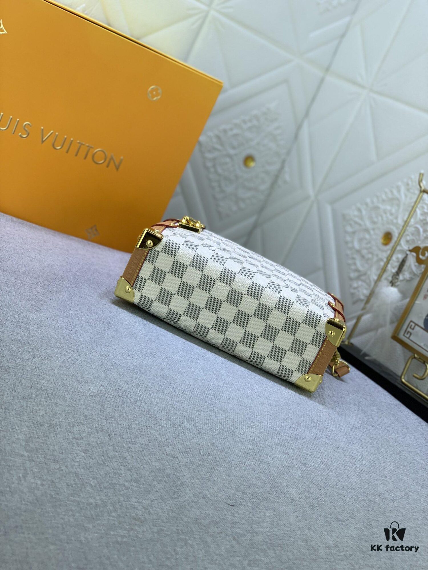 69305ae9f09edb6de4c4fb1e Upgraded Original ✨ M46358 White Check M46907 White Flower Soft Case Series SIDE TRUNK Bag Nicolas Ghesquière Ycc