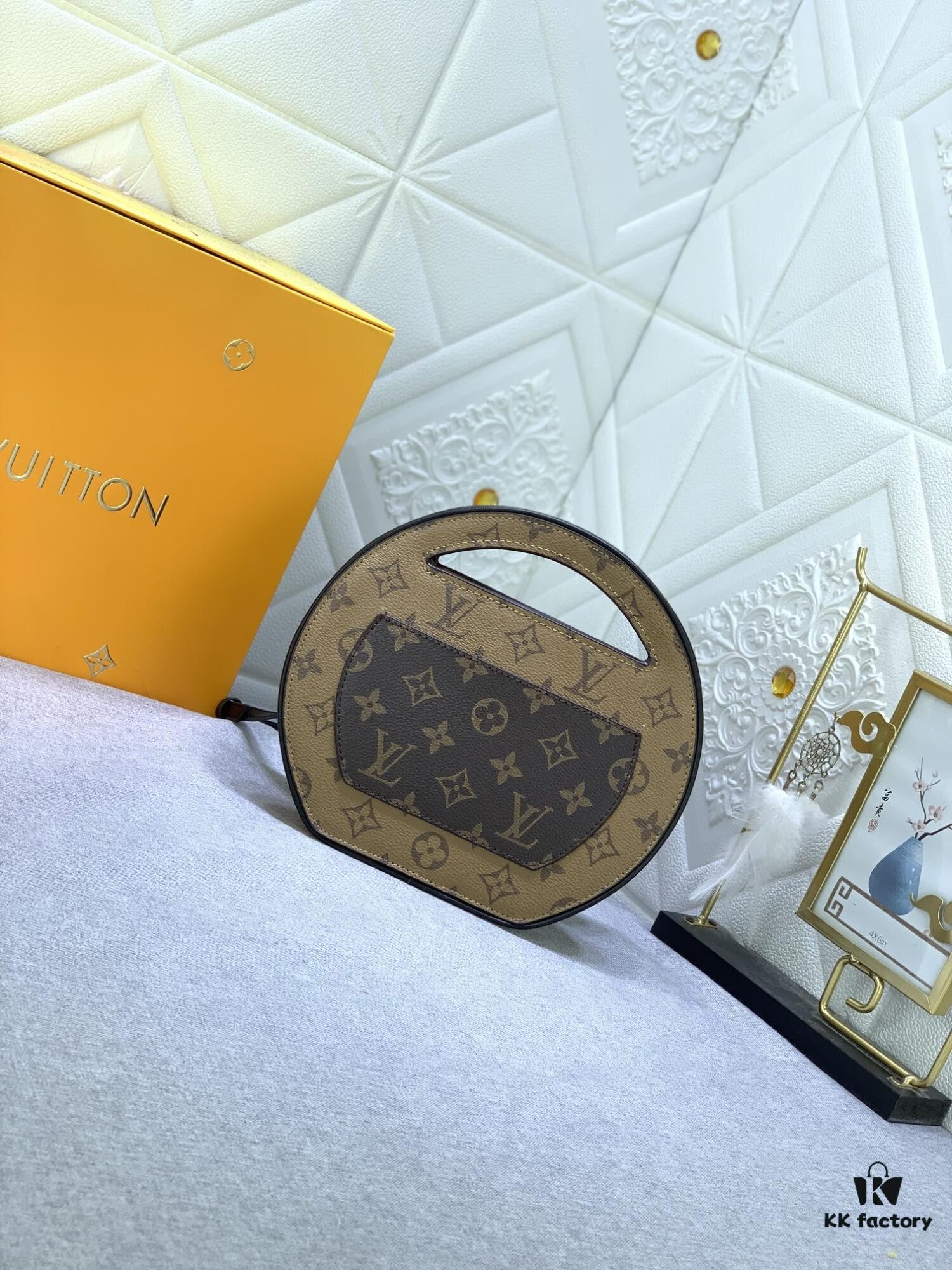 69305af0f09edb6de4c4fb31 Upgraded Original M47117 Monogram Flower Yellow Flower Women's Round Handbag Series Around Me Bag