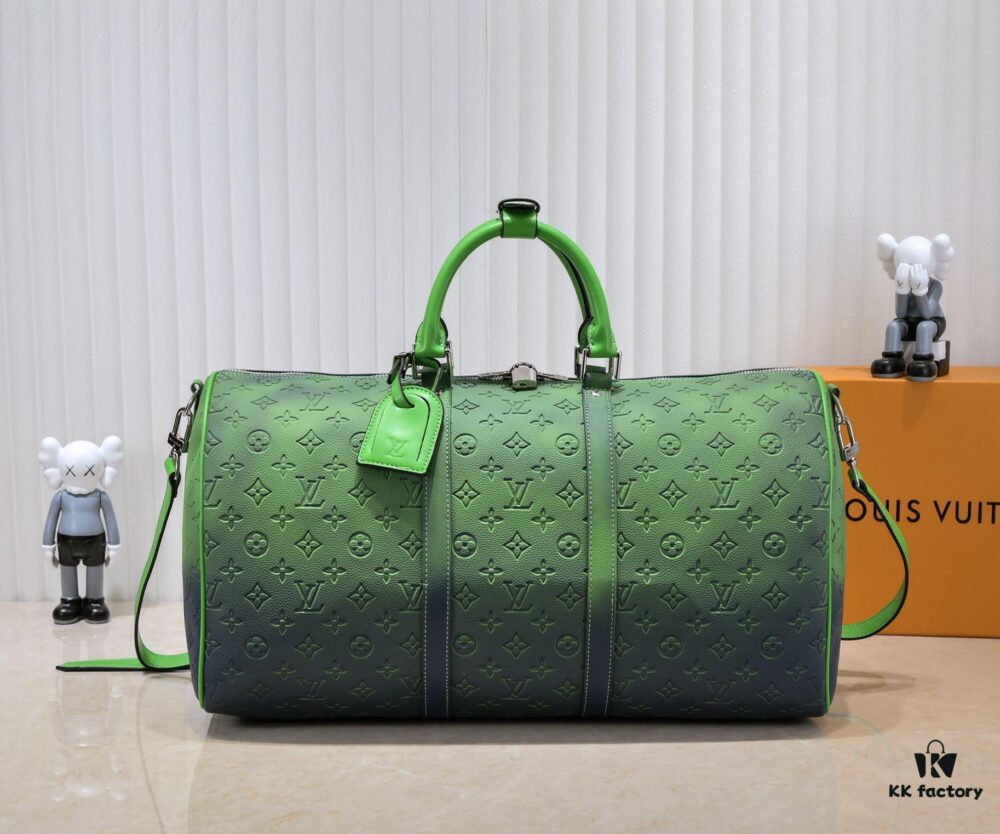 69305b3ef09edb6de4c4fbbd Louis Vuitton Keepall Bandoulière 41 in Taurillon Illusion Leather