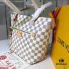 69305b4ff09edb6de4c4fbda Authentic Louis Vuitton M42267 Multifunctional Shoulder Bag in Monogram Canvas, Dual-Sided Color-Changing Yellow Leather, Large and Small Sizes Available