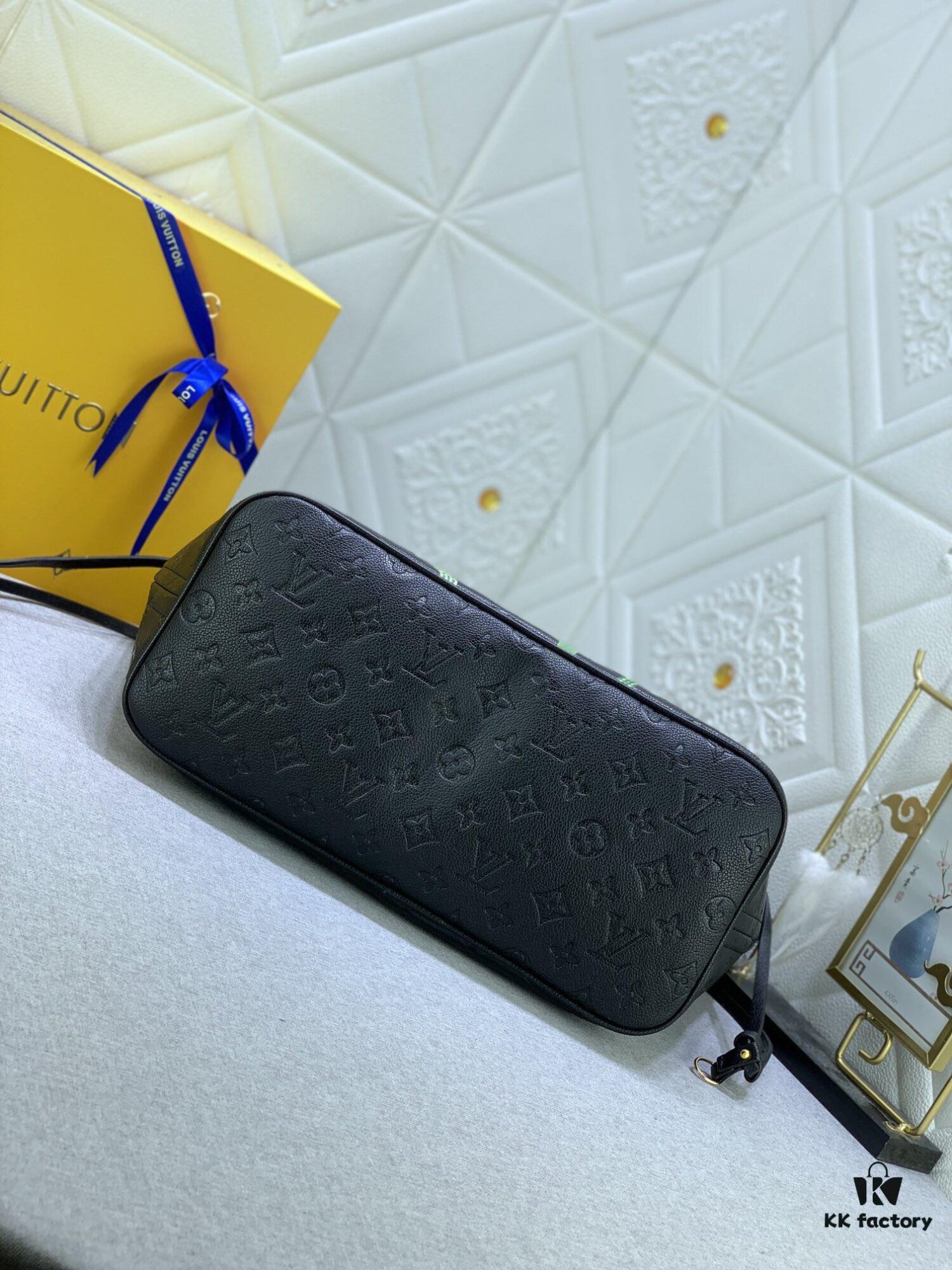 69305b57f09edb6de4c4fbe6 Upgraded Original M45686 M40995 New Print Classic Shopping Tote Louis Vuitton Neverfull