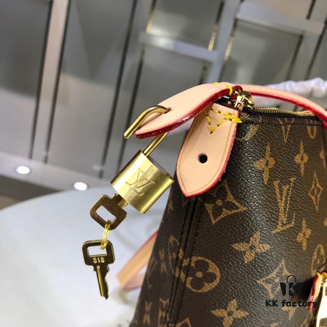 69305b60f09edb6de4c4fbf9 Authentic Louis Vuitton M42267 Multifunctional Shoulder Bag in Monogram Canvas, Dual-Tone Yellow Leather Trim, Available in Small and Large Sizes