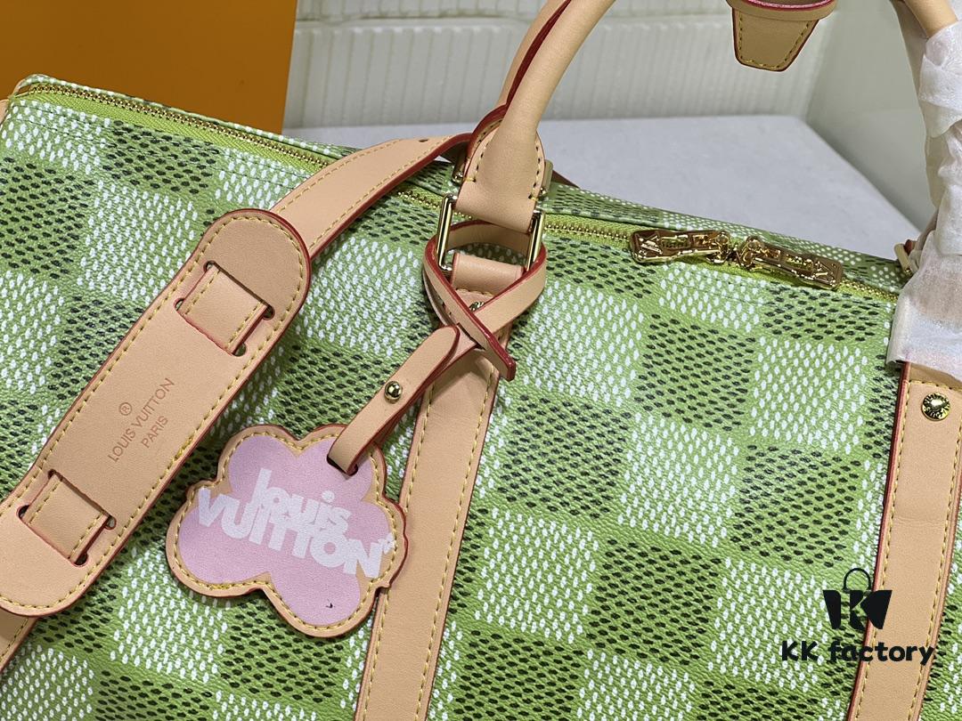 69305b67f09edb6de4c4fc09 M40667 M41416 Keepall Bandoulière 50 Travel Bag in Damier Golf Coated Canvas