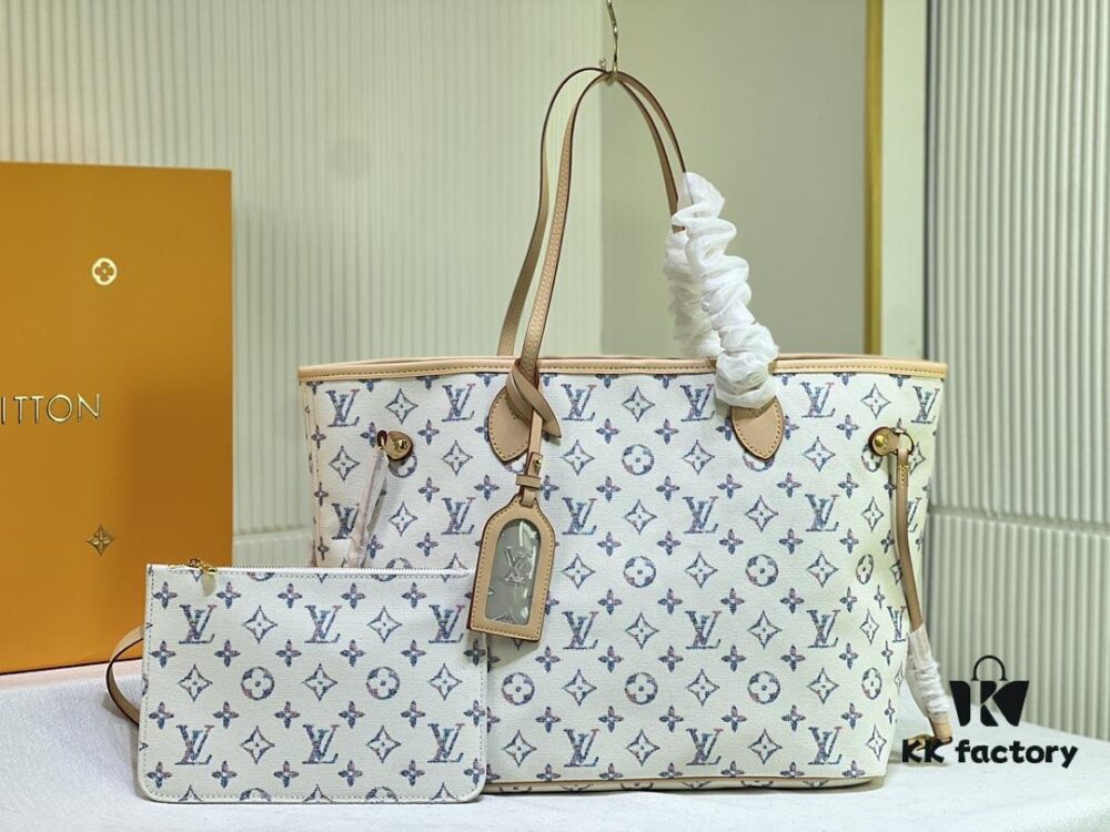 69305b6df09edb6de4c4fc13 M40995 Medium Shopping Bag 💋💋 Louis Vuitton New Neverfull, A Fresh Take on a Classic Handbag