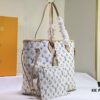 69305b6df09edb6de4c4fc15 M40995 Medium Shopping Bag 💋💋 Louis Vuitton New Neverfull, A Fresh Take on a Classic Handbag