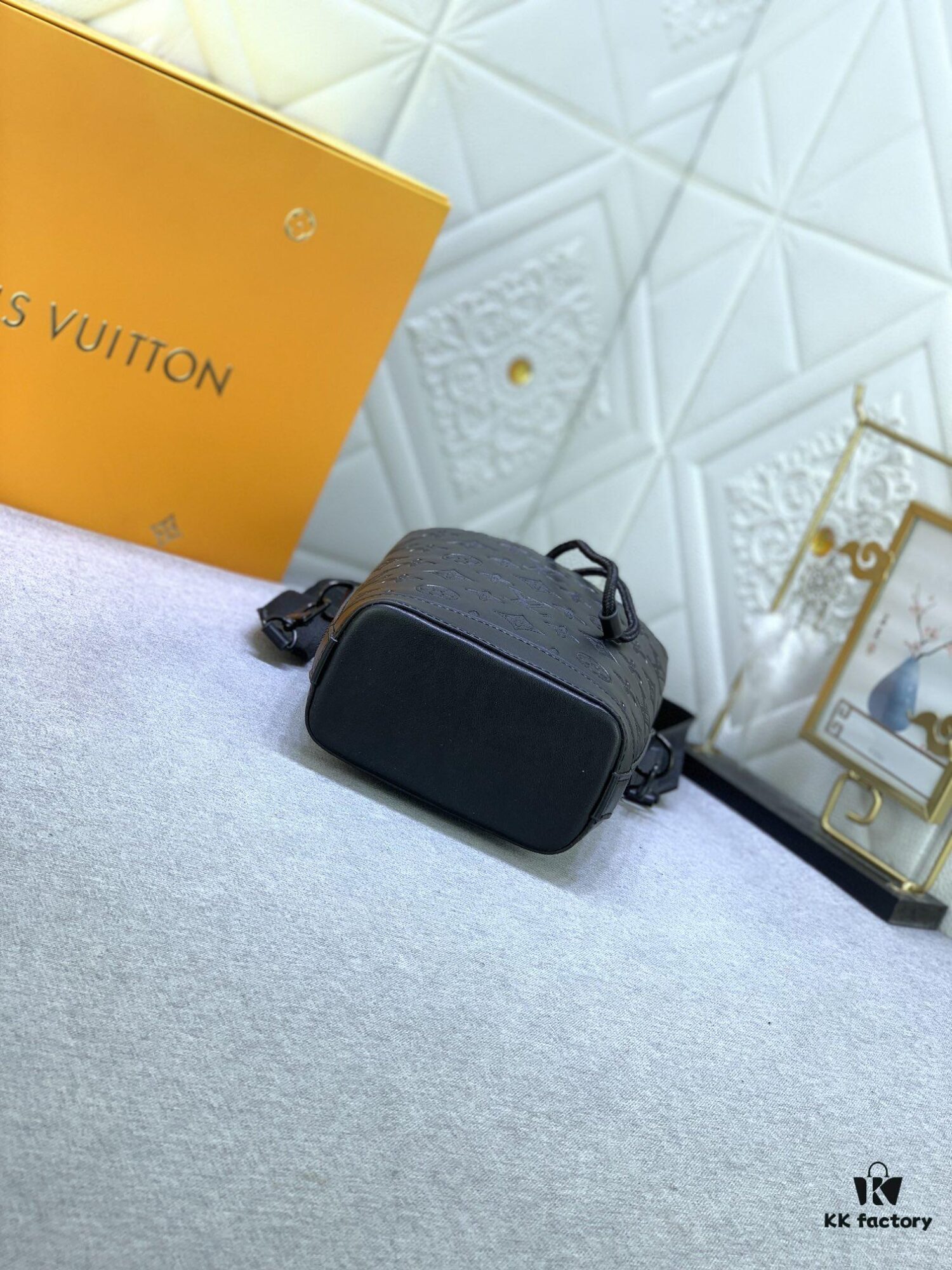 69305b97f09edb6de4c4fc61 Upgraded Original M82248 Louis Vuitton Noé Shoulder Bag
