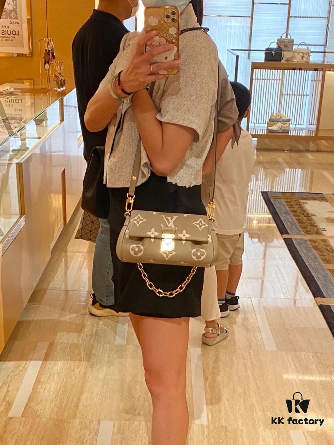 69305b99f09edb6de4c4fc65 Upgraded Original Version (Replica Quality) ✨‼️ M46393 White Embossed Pink, M45813 Black Embossed, M45859 Black Imprinted, M45836 Elephant Grey, White Embossed, White Textured 👏👏 Favorite Handbag
