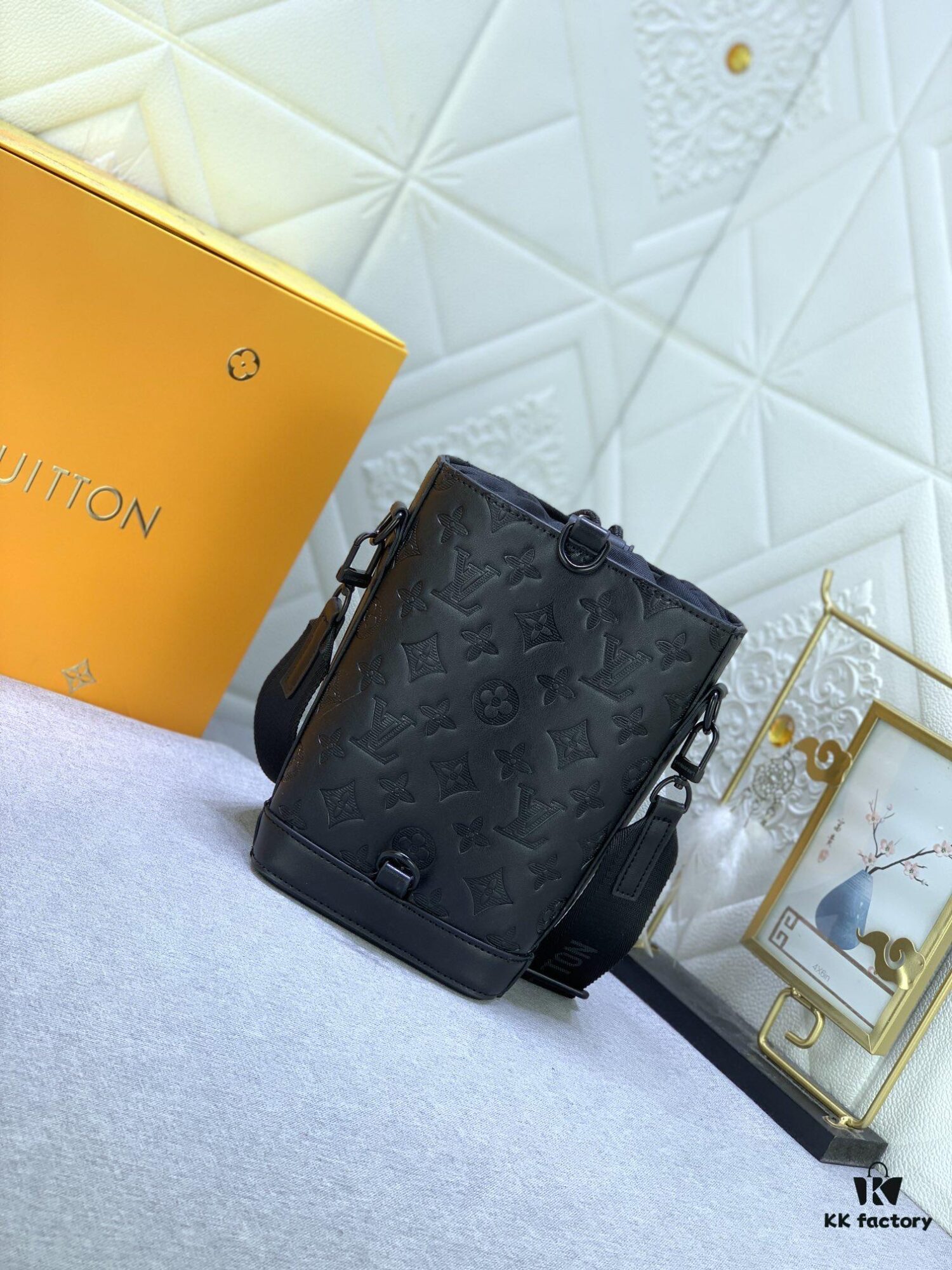 69305bbbf09edb6de4c4fc87 Upgraded Original M82248 Louis Vuitton Noé Shoulder Bag