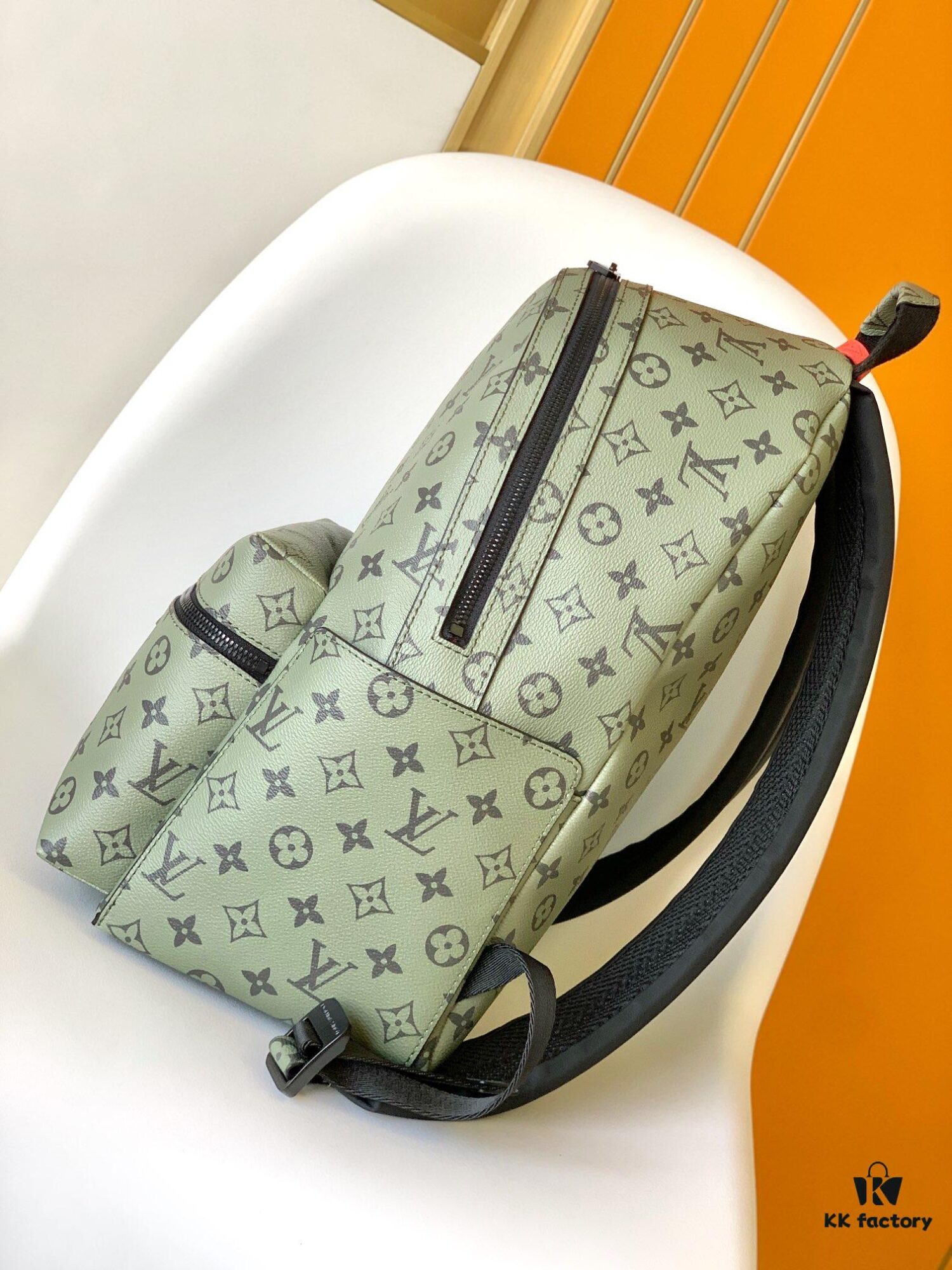 69305c21f09edb6de4c4fd2a M46802 Green Backpack Collection