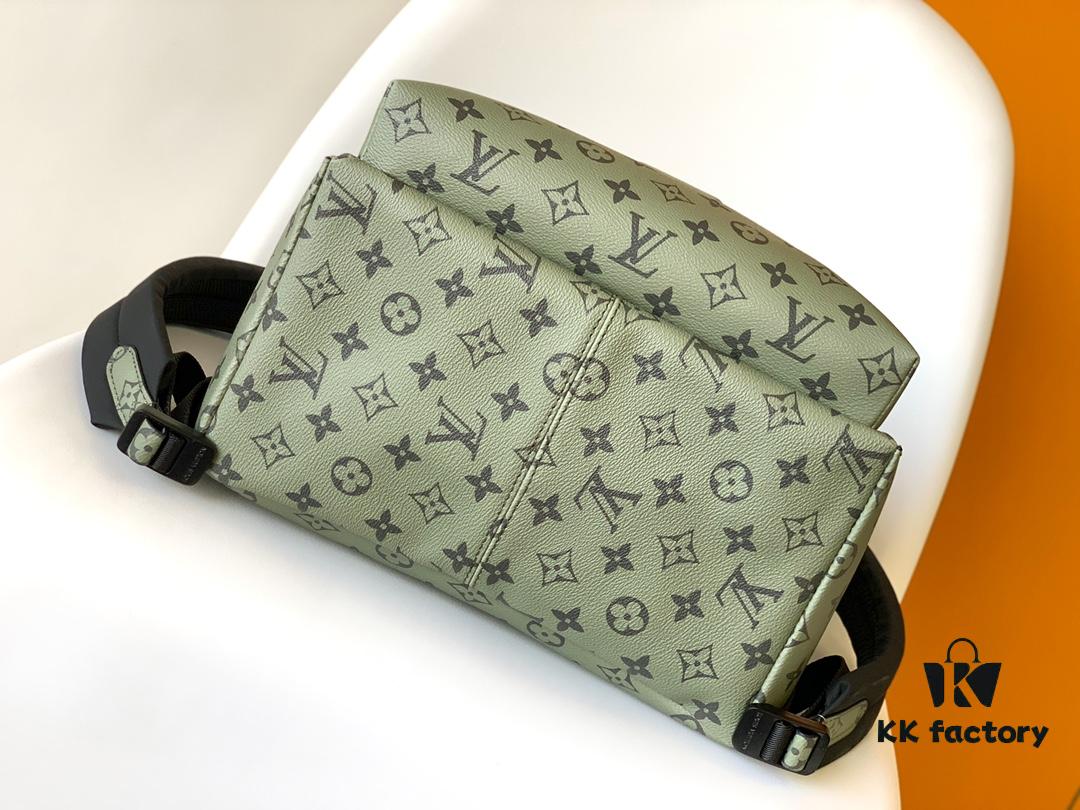 69305c22f09edb6de4c4fd2e M46802 Green Backpack Collection