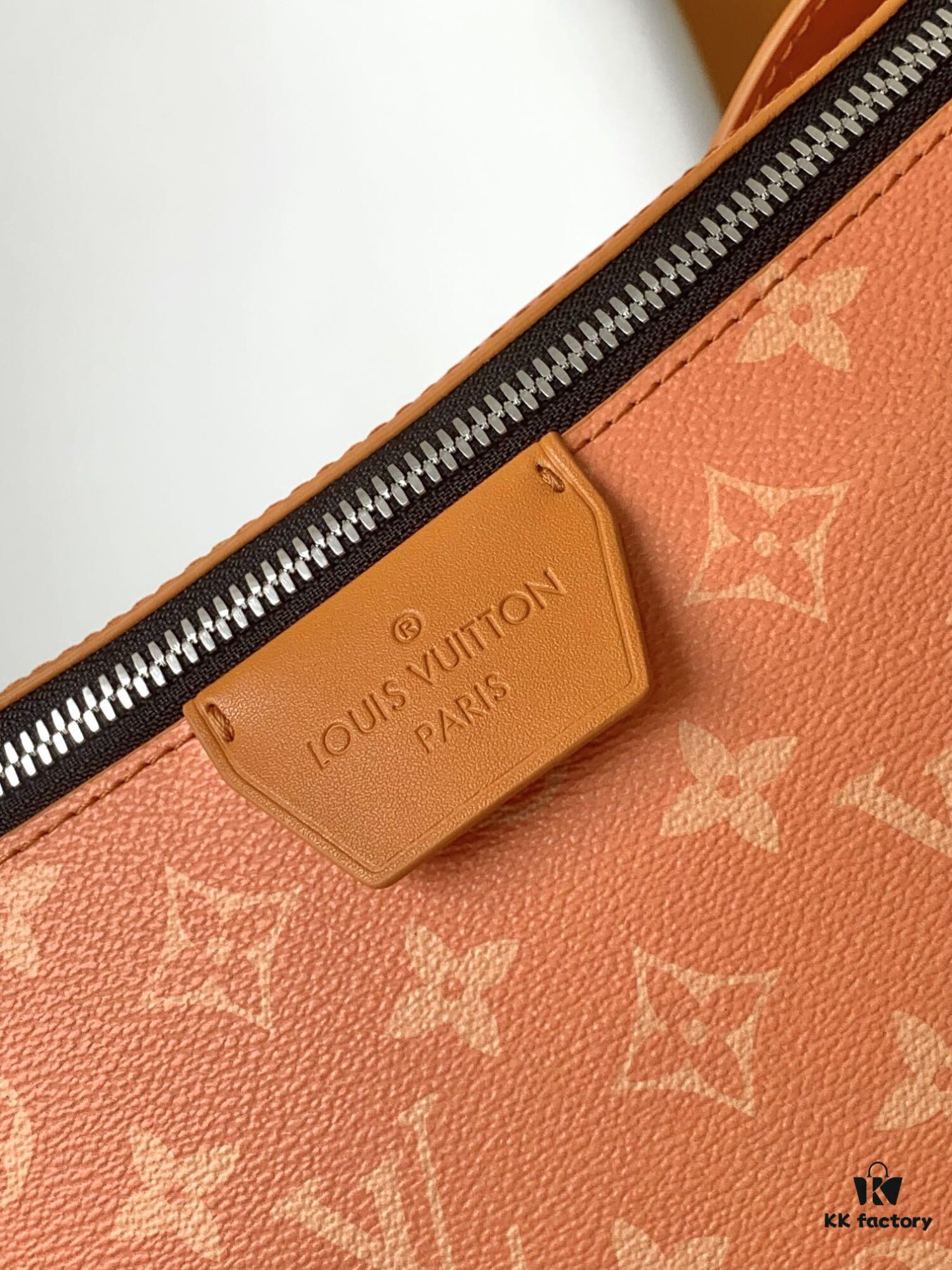 M23838 Green M31029 Orange Top-Quality Original Surplus LV Moon Crossbody Bag