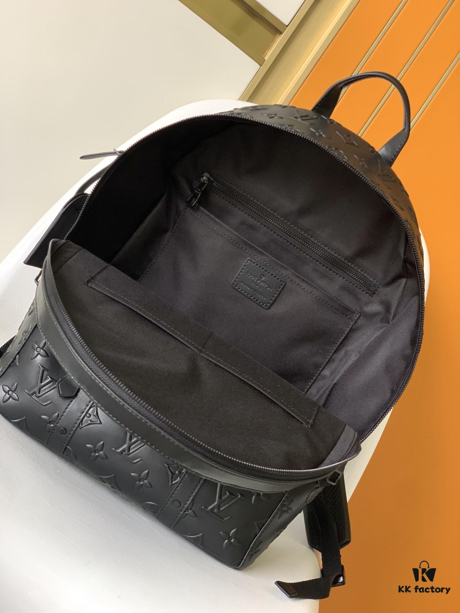 ARMAND Backpack M57959 Black Top-Quality Original Order