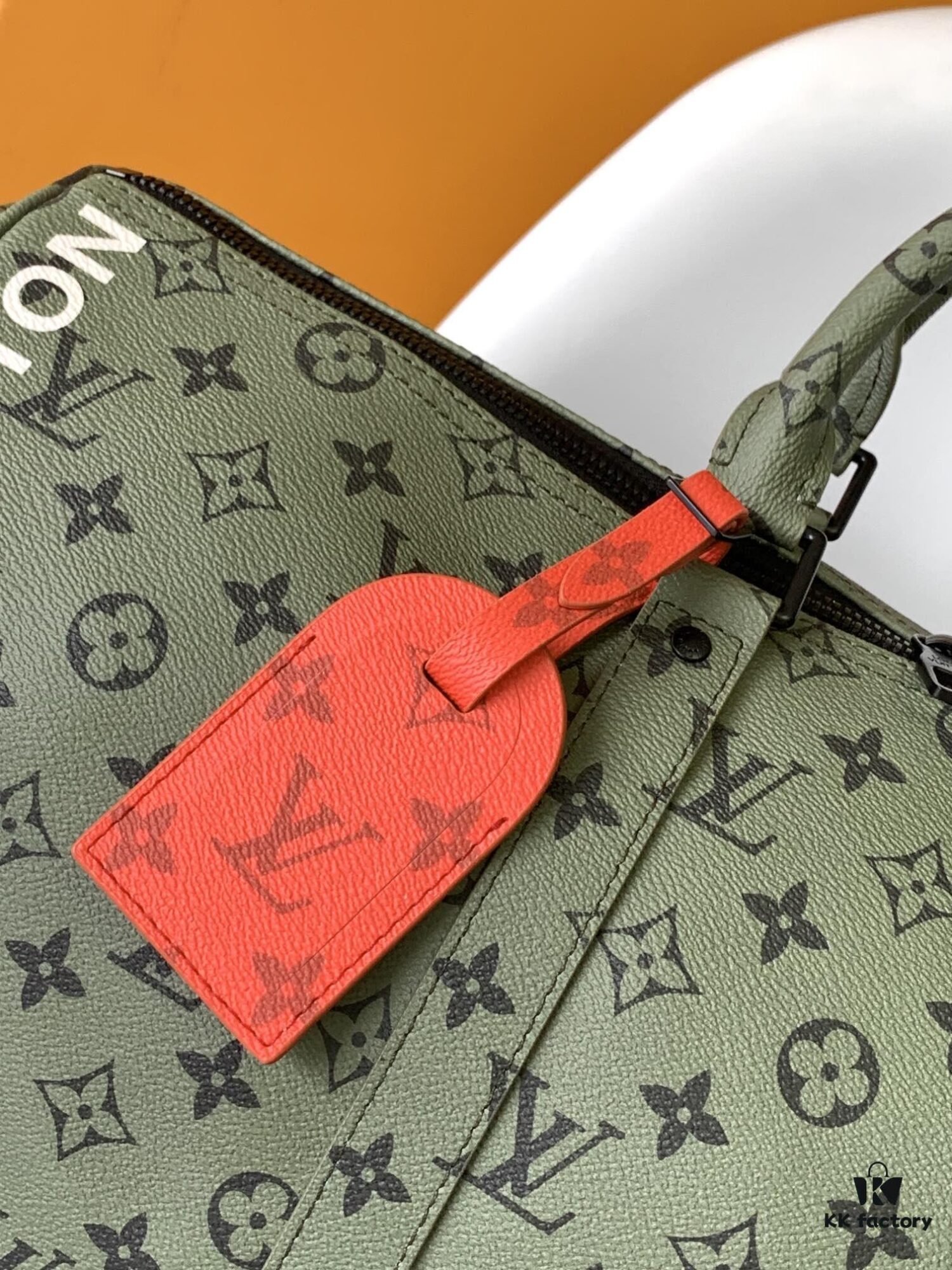 69305c6bf09edb6de4c4fdac M23962 Top-Quality Original Design Keepall Bandoulière 45 Travel Bag from the Monogram Tones Collection