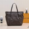 69305cc4f09edb6de4c4fe47 Exclusive Real Shot - Upgraded Version‼️ Double-Sided Color-Changing Yellow Leather, High Quality, Highly Acclaimed LV Louis Vuitton M56689, Original Mold Design