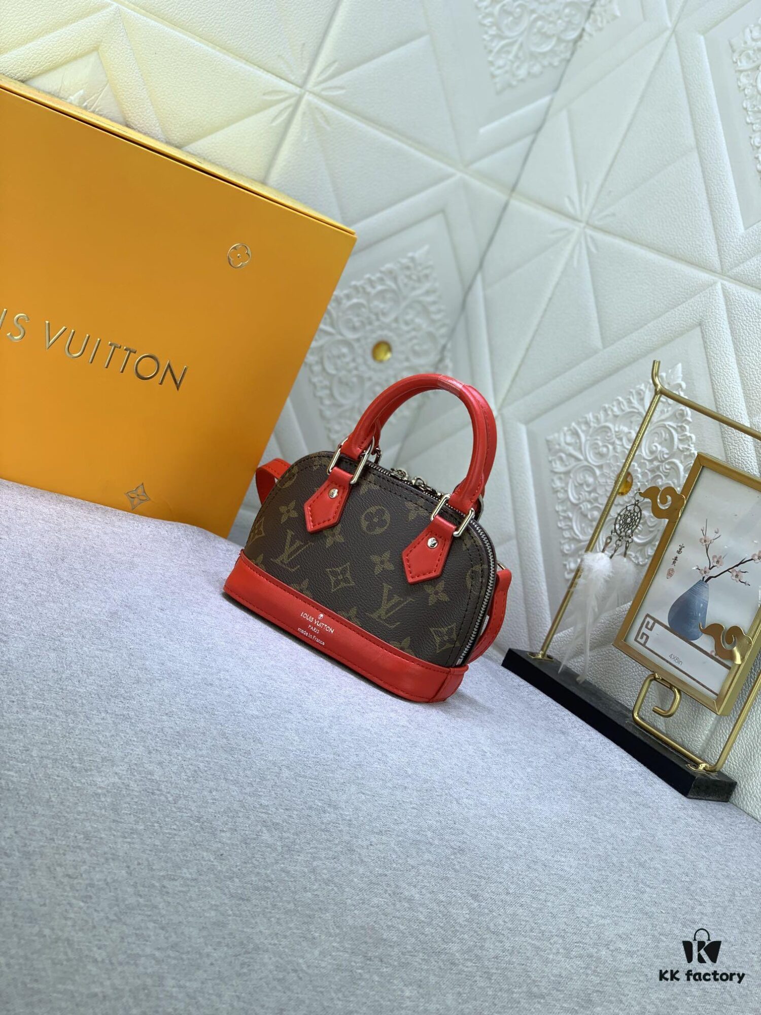 69305cf8f09edb6de4c4feb1 Upgraded Original 【Louis Vuitton Alma Nano Shell Bag】M82717 Monogram