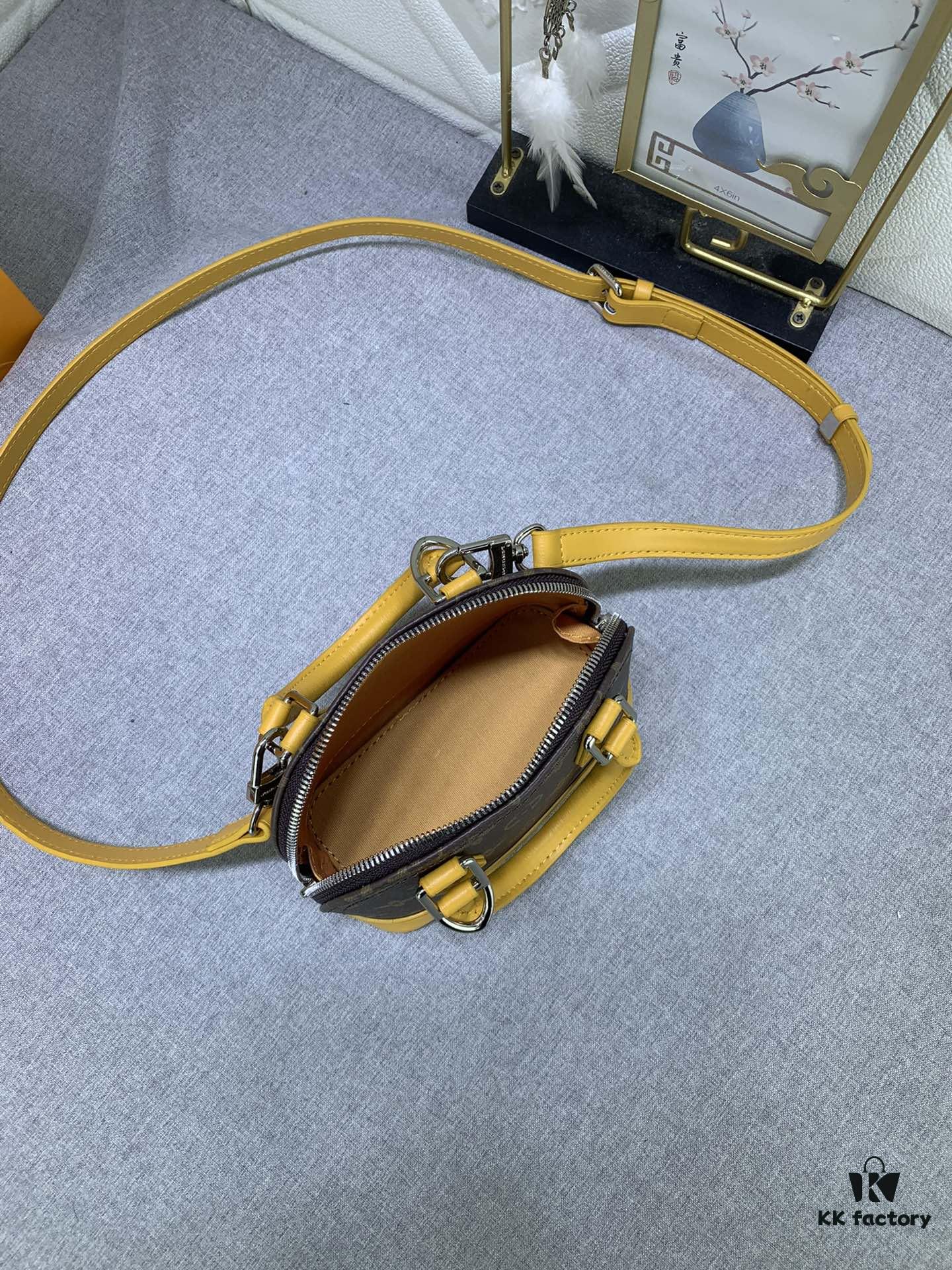 Upgraded Original 【Louis Vuitton Alma Nano Shell Bag】M82717 Monogram