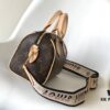 M46222 Beige M46234 Black [M45957 Black Adjustable Strap Not Available] ~ This Speedy Bandoulière 20 Handbag features Monogram canvas, cowhide leather trim, and textile lining, continuing the classic Louis Vuitton Speedy travel bag design in a compact size, complemented by rolled leather handles and a detachable, adjustable fabric shoulder strap adorned with brand logo weave