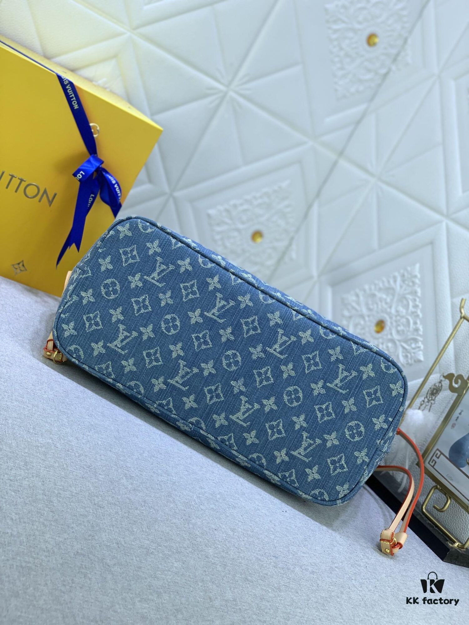 69305d53f09edb6de4c4ff50 Upgraded Original M40995 Medium Denim Jacquard Shopping Tote 💋💋 Louis Vuitton New Neverfull - A Fresh Interpretation of the Iconic Bag