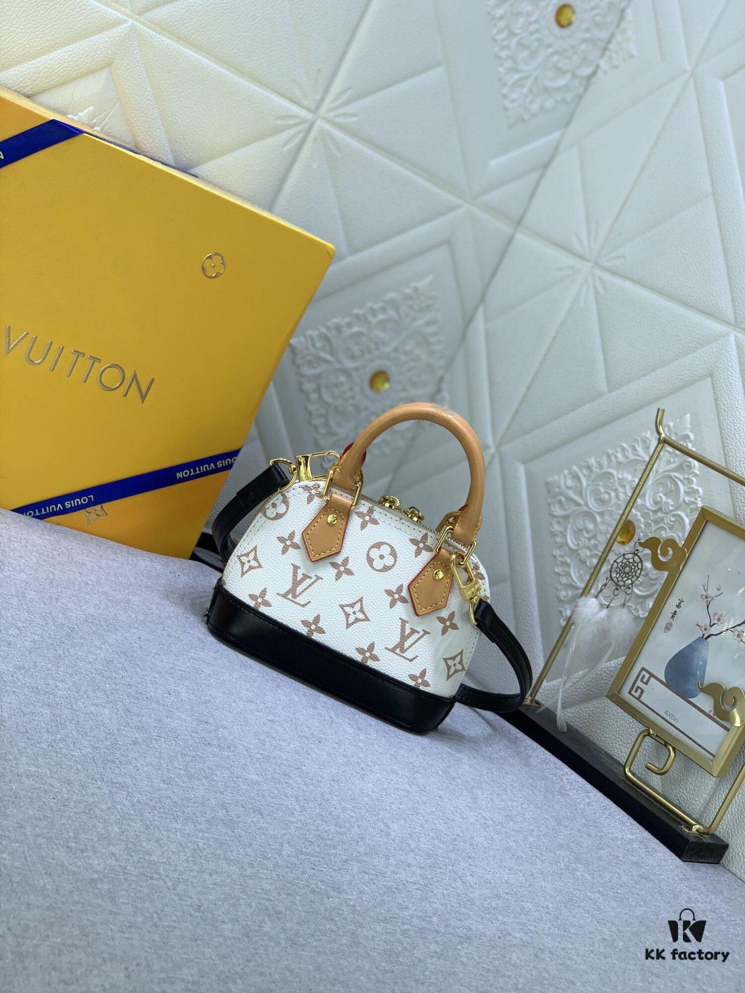 69305d59f09edb6de4c4ff5b Upgraded Original 【Louis Vuitton Alma Nano Shell Bag】M82717 Monogram M46895 White Flower