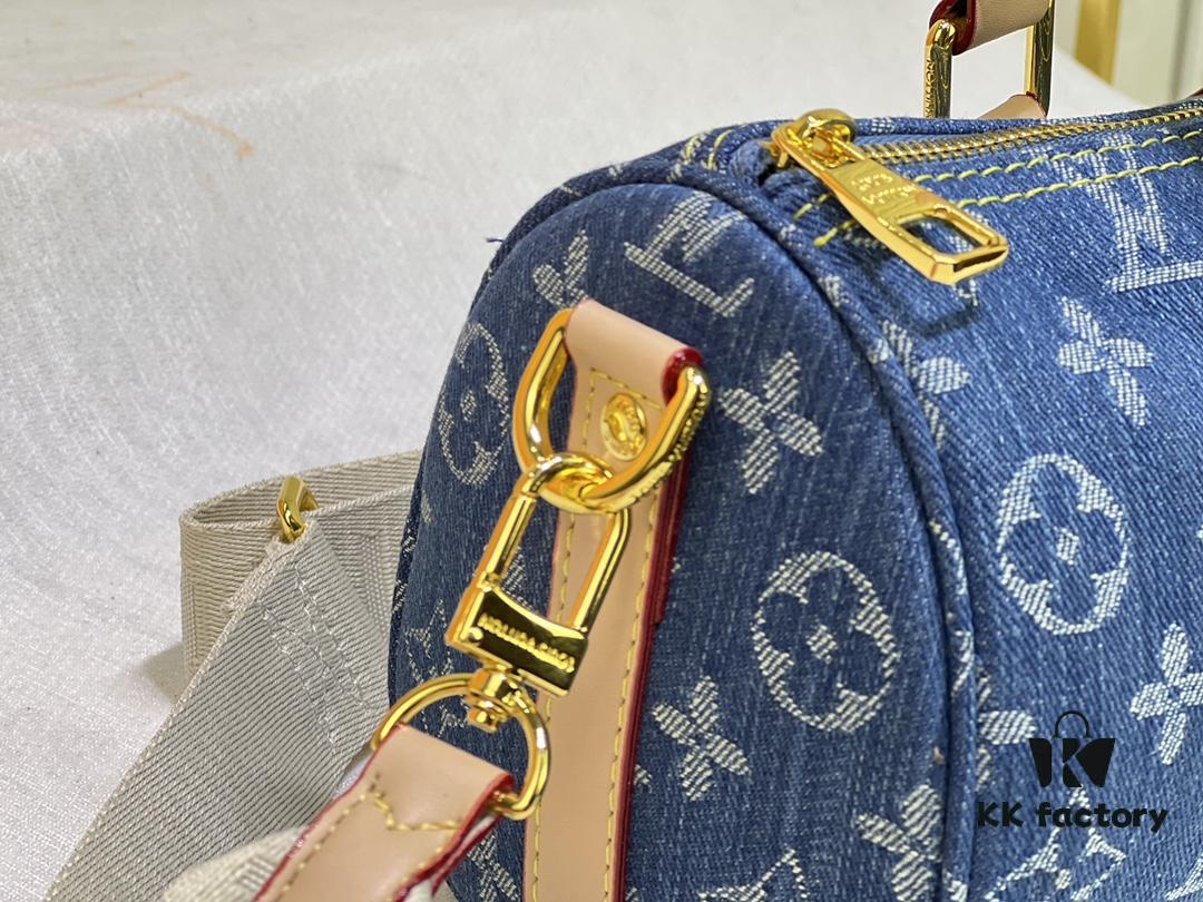 M20900 Keepall 25 Bag in Monogram Eclipse Reverse Denim Canvas