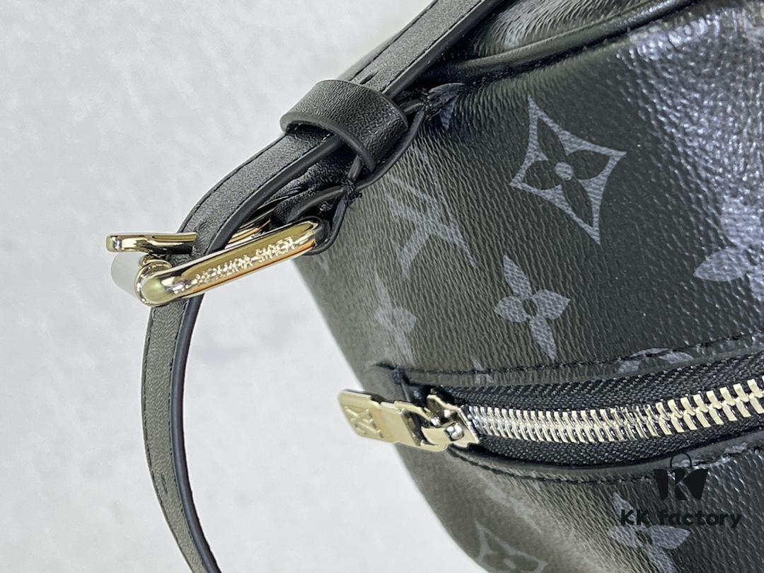 69305d66f09edb6de4c4ff76 Exclusive Real Shot M83113 Black Flower M83112 Aged Flower Brand New Locker Dopp Kit