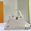 69305d6df09edb6de4c4ff84 M22311 Black M23637 Beige Top-Quality Original Stock The Lock & Go Handbag Expresses Contemporary Style Through Fashion-Forward Design and Refined Details