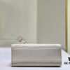 69305d6ef09edb6de4c4ff88 M22311 Black M23637 Beige Top-Quality Original Stock The Lock & Go Handbag Expresses Contemporary Style Through Fashion-Forward Design and Refined Details