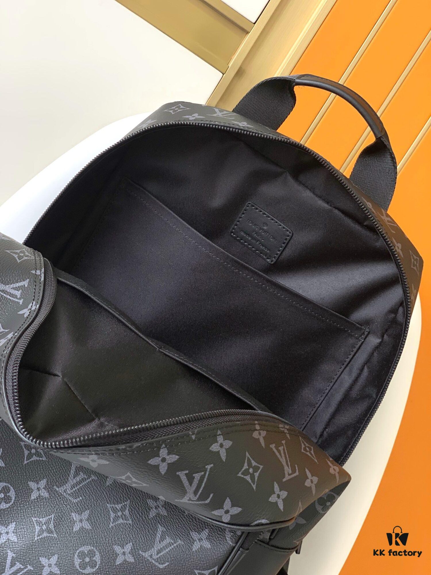Top Quality Original M45335 Black Flower Black Check Dean Backpack