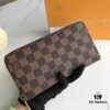 69305dbbf09edb6de4c5000b M60017 Interior Colorway Zippy Wallet