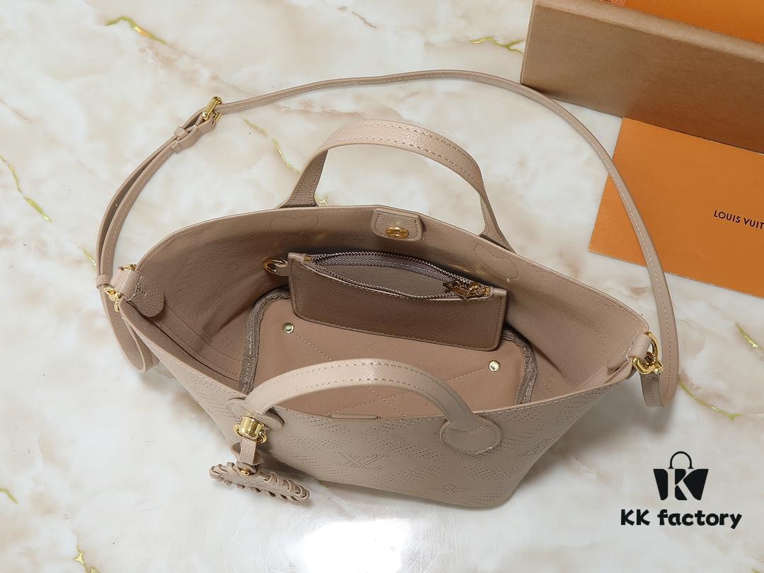 69305df6f09edb6de4c50091 Upgraded Original M13839 Mahina Bloom Small Blossom Bag