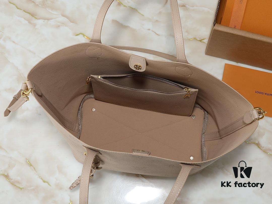 69305dfbf09edb6de4c5009c Upgraded Original M13839 Mahina Bloom Medium Blossom Handbag