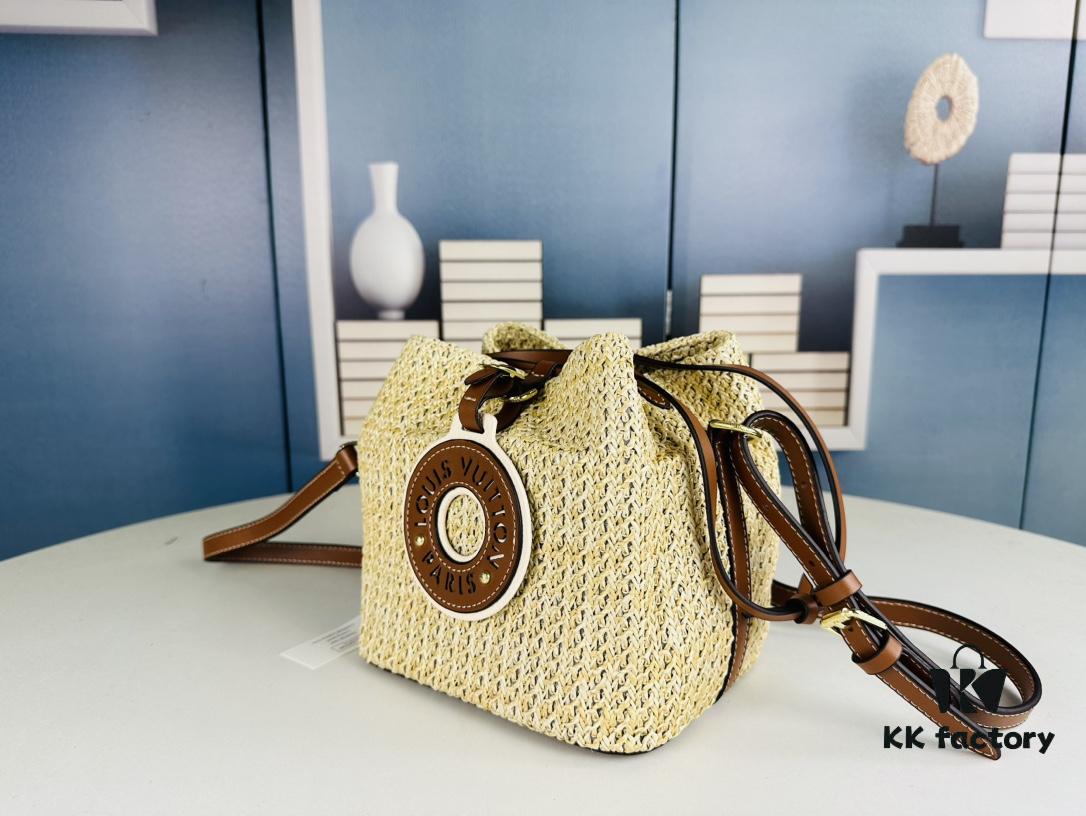 69305e3ef09edb6de4c50120 New Small LV NOE PURSE Bucket Bag in Raffia Leather