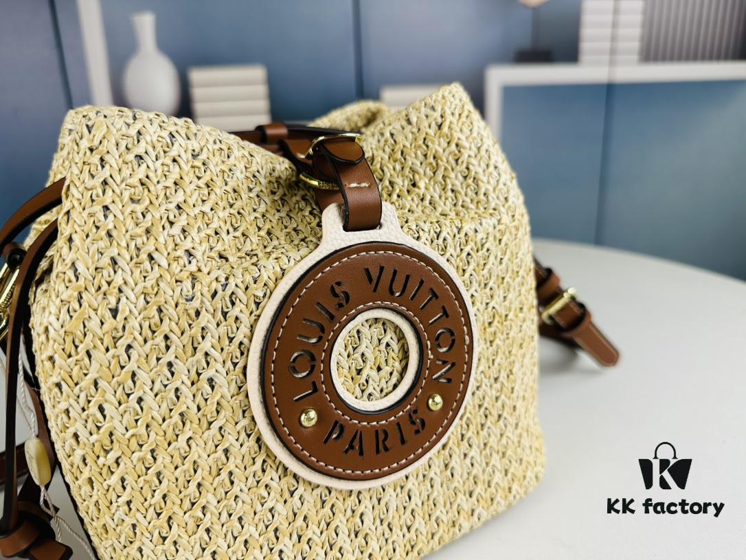 69305e3ef09edb6de4c50121 New Small LV NOE PURSE Bucket Bag in Raffia Leather