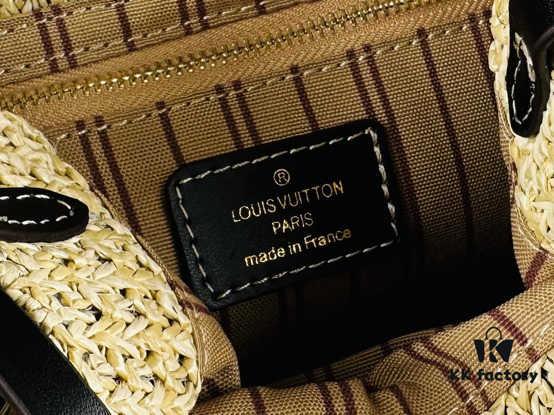 69305e44f09edb6de4c5012c New Small LV NOE PURSE Bucket Handbag in Raffia Leather Mini 'Little Dumpling'