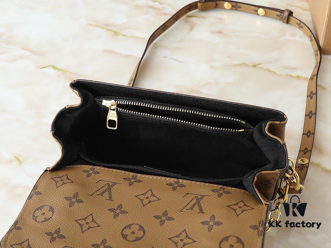 69305e55f09edb6de4c5014d M46279 East West Métis Small Messenger Bag