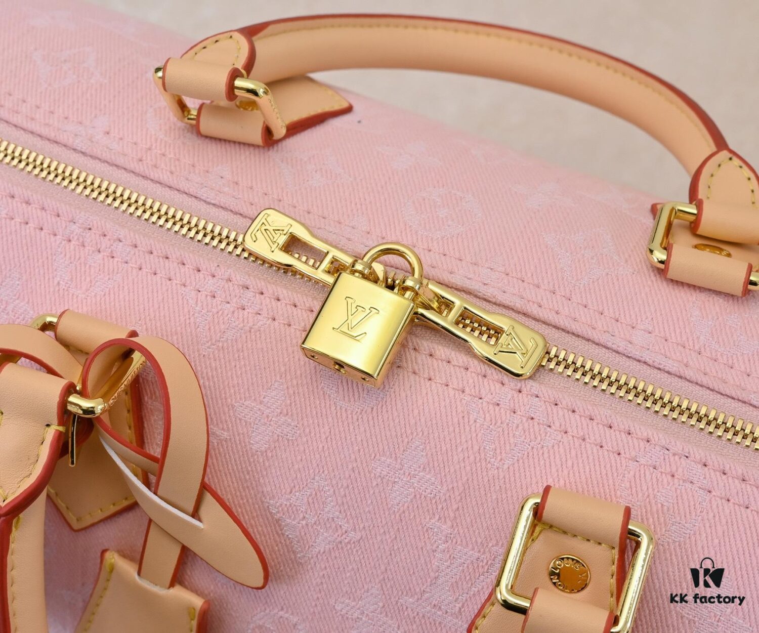 69305e5ff09edb6de4c50161 M13443 M40391 Denim Jeans Louis Vuitton x Takashi Murakami Cherry Monogram Bag