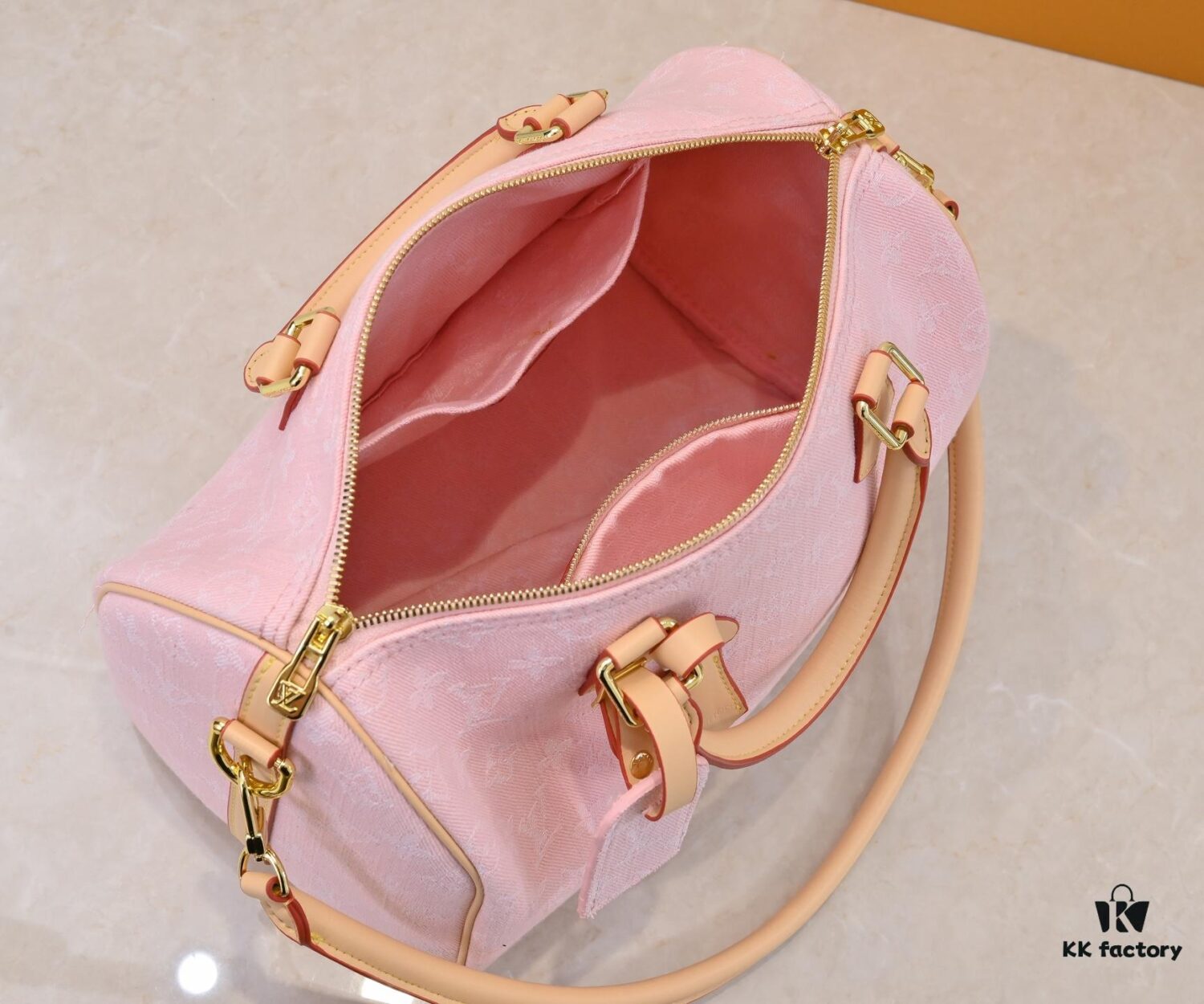69305e5ff09edb6de4c50165 M13443 M40391 Denim Jeans Louis Vuitton x Takashi Murakami Cherry Monogram Bag