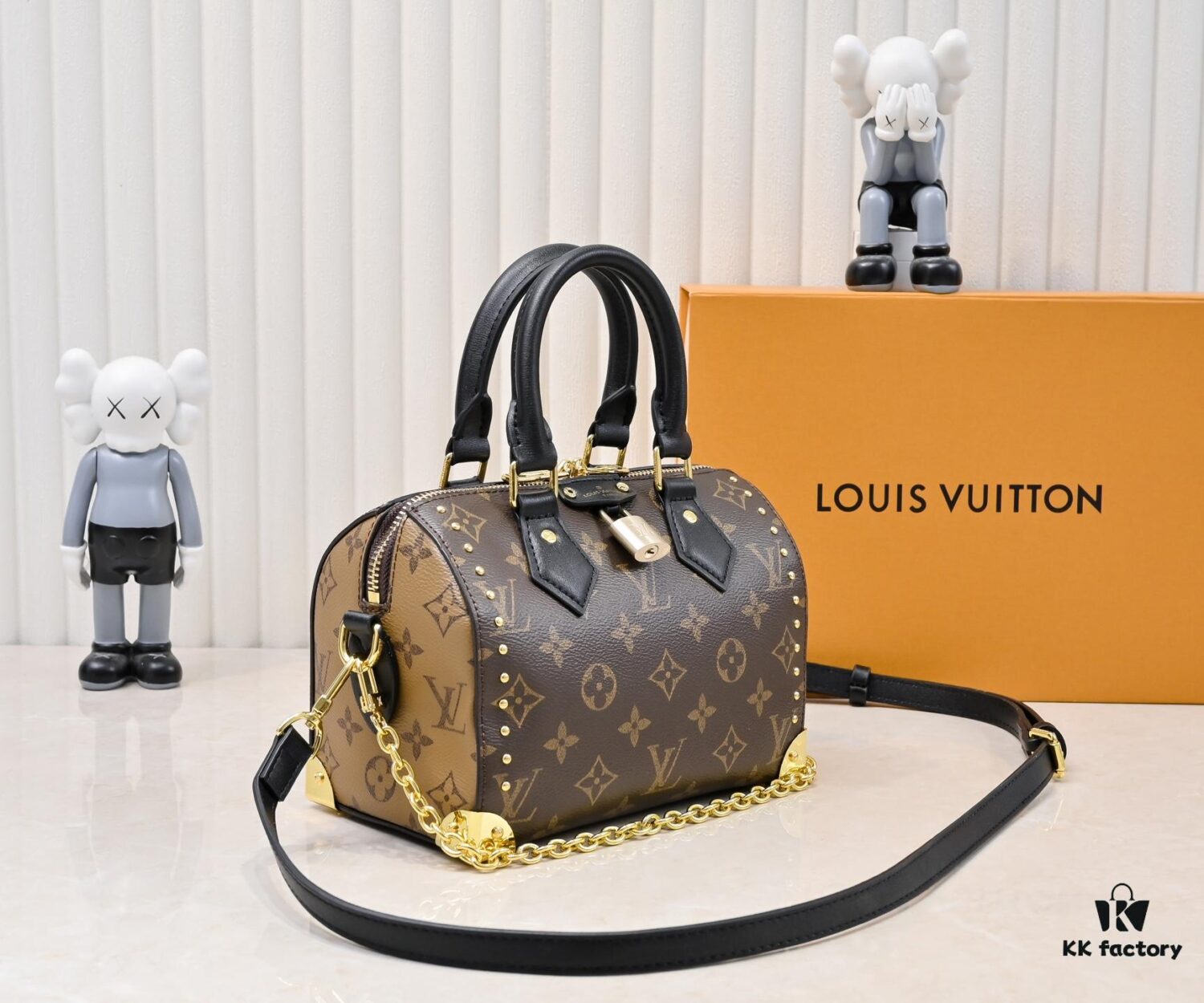 Upgraded Original M46881 LV Pillow This Season's Louis Vuitton Runway Piece