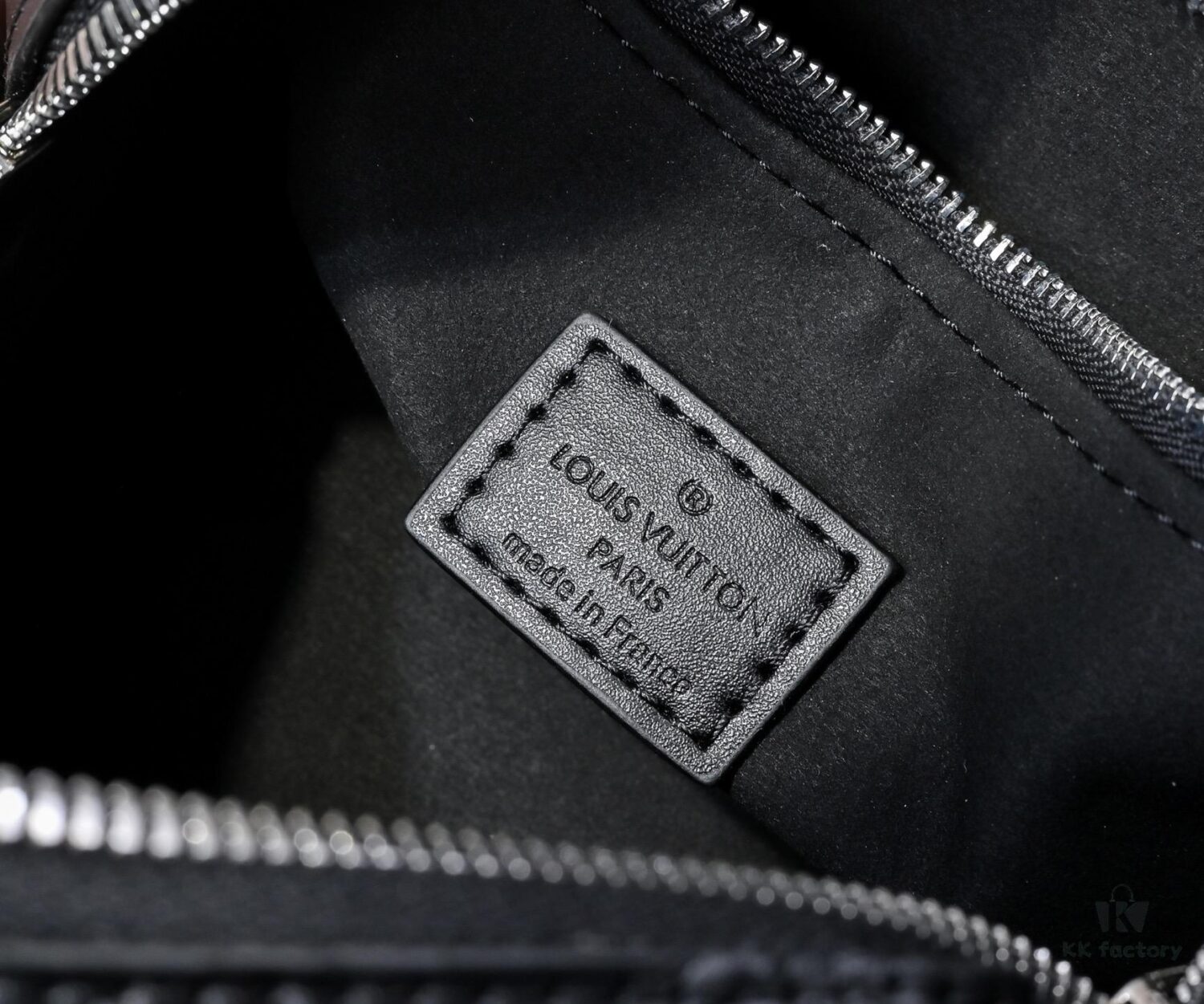 Upgraded Original M46881 LV Pillow This Season's Louis Vuitton Runway Piece