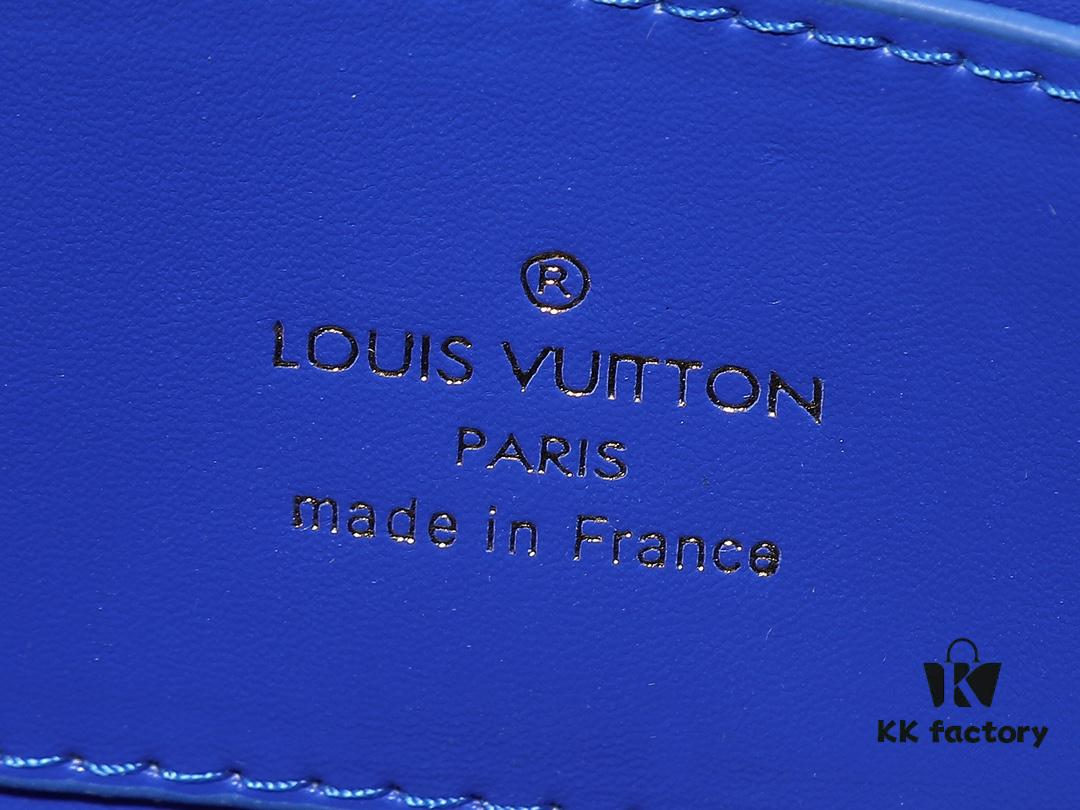 69305ee6f09edb6de4c5027d Upgraded Original M21590 M59090 Twist One Handle BB Handbag crafted from deeply dyed Taurillon leather, featuring a top single handle and the iconic LV Twist turn-lock flap closure. The contrast-color leather lining adds a trendy touch, ideal for crossbody, shoulder, or handheld wear.