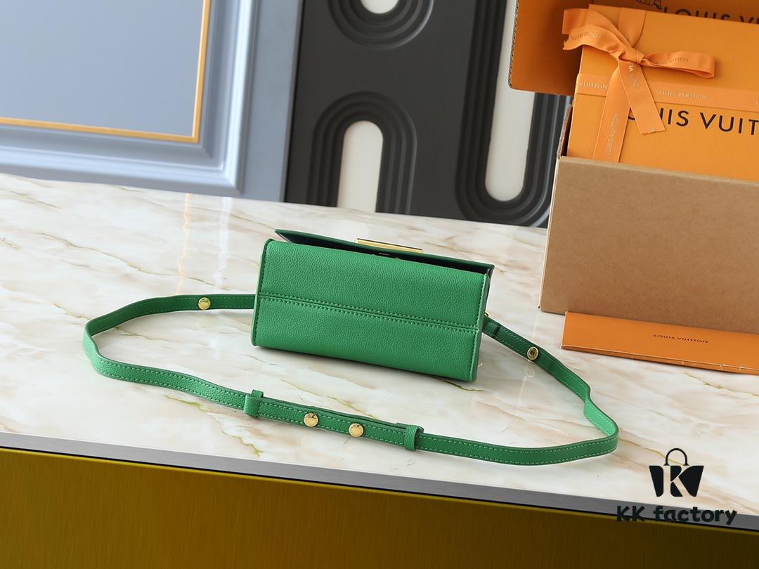 69305ee6f09edb6de4c5027e Upgraded Original M21590 M59090 Twist One Handle BB Handbag crafted from deeply dyed Taurillon leather, featuring a top single handle and the iconic LV Twist turn-lock flap closure. The contrast-color leather lining adds a trendy touch, ideal for crossbody, shoulder, or handheld wear.