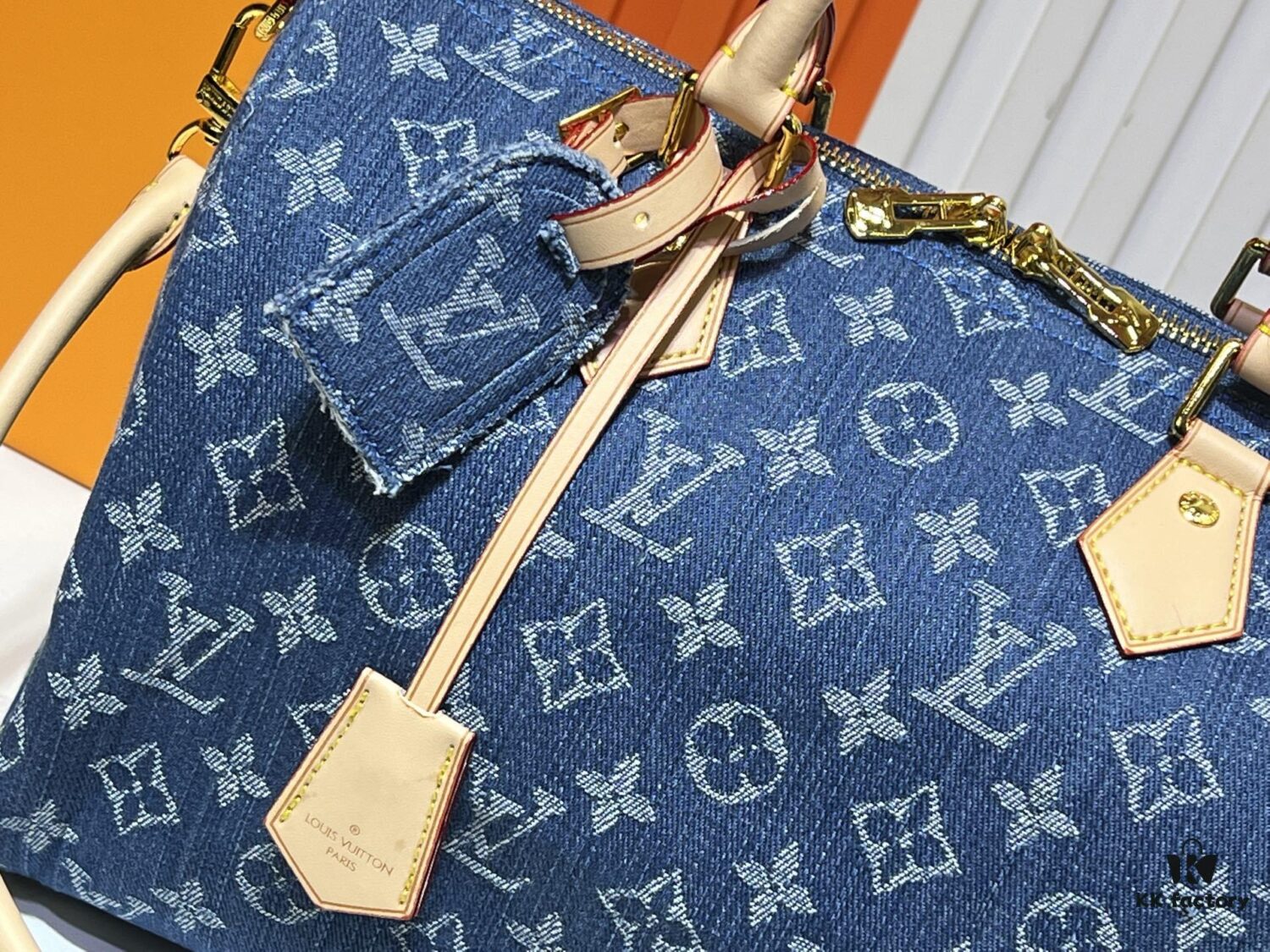 69305f19f09edb6de4c502d3 Grey Denim Blue Denim M13344 M40391 Denim Jeans Louis Vuitton Takashi Murakami Cherry Monogram Collection